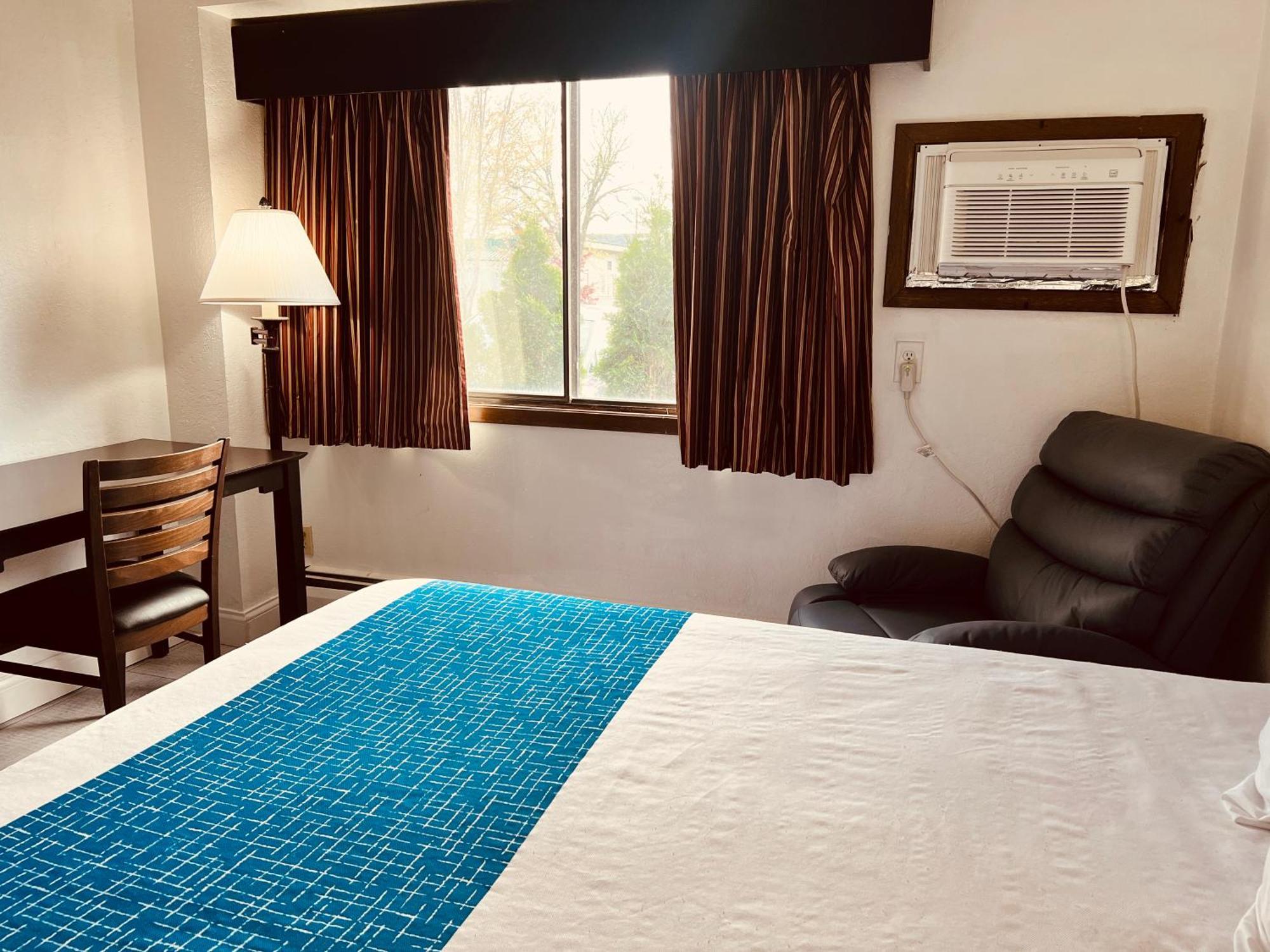 Travelodge By Wyndham Valleyfair Шакопі Екстер'єр фото