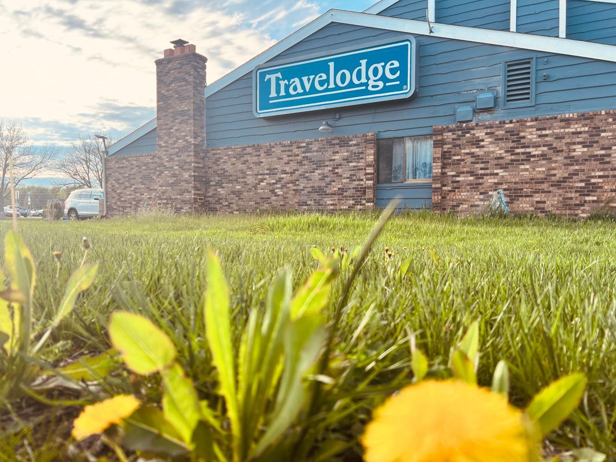 Travelodge By Wyndham Valleyfair Шакопі Екстер'єр фото
